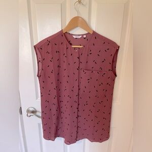 EUC Signature Reitmans Sleeveless Blouse, Mauve